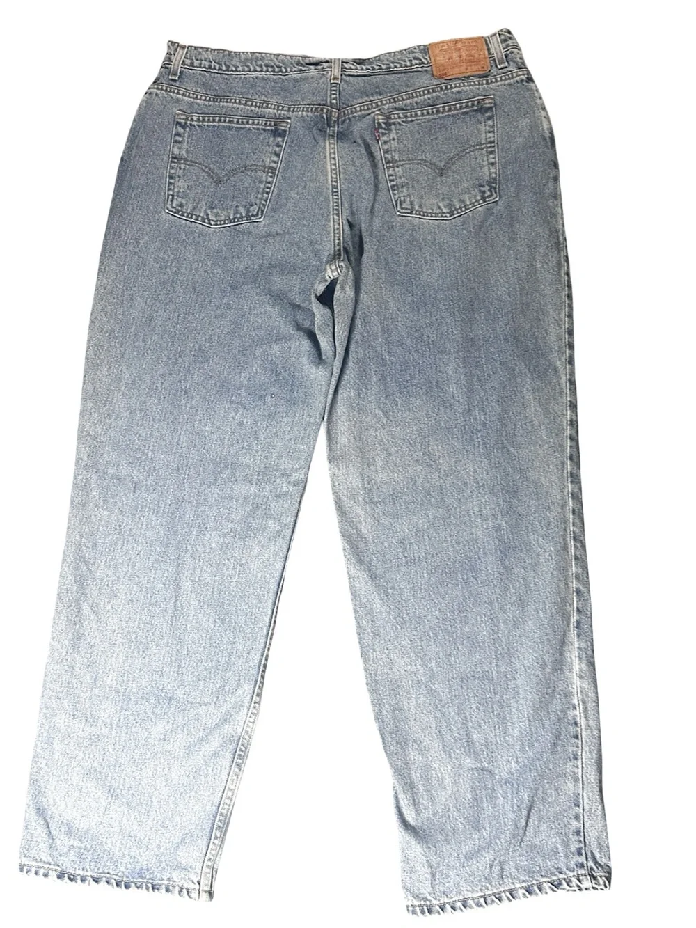 Vintage Levi’s 555 Guy’s Fit Straight Leg Light Wash Jeans 22W 1998